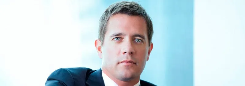Pablo Sprenger, CEO de SURA México, en reunión de trabajo