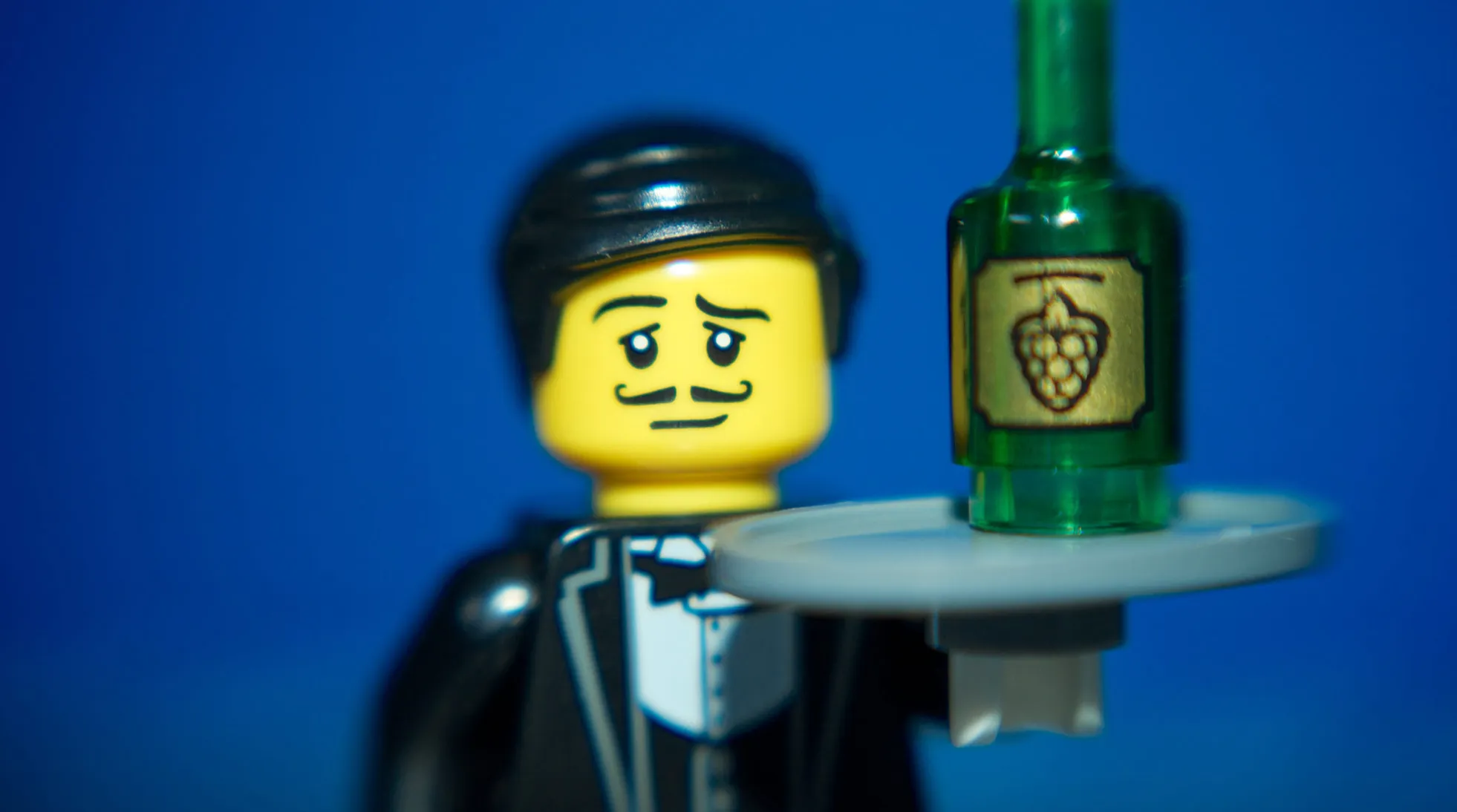 Construcción de modelos LEGO en una sesión de LEGO Serious Play
